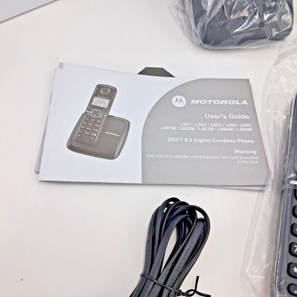 Motorola L603M Cordless Phones-3 Phone -DECT 6.0 -  New - Picture 2 of 10